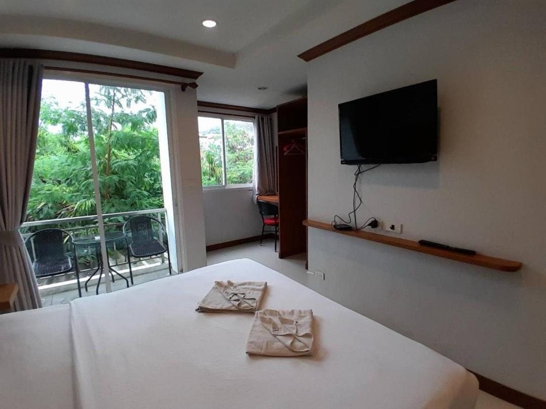 Cozy Residence Patong Exterior photo